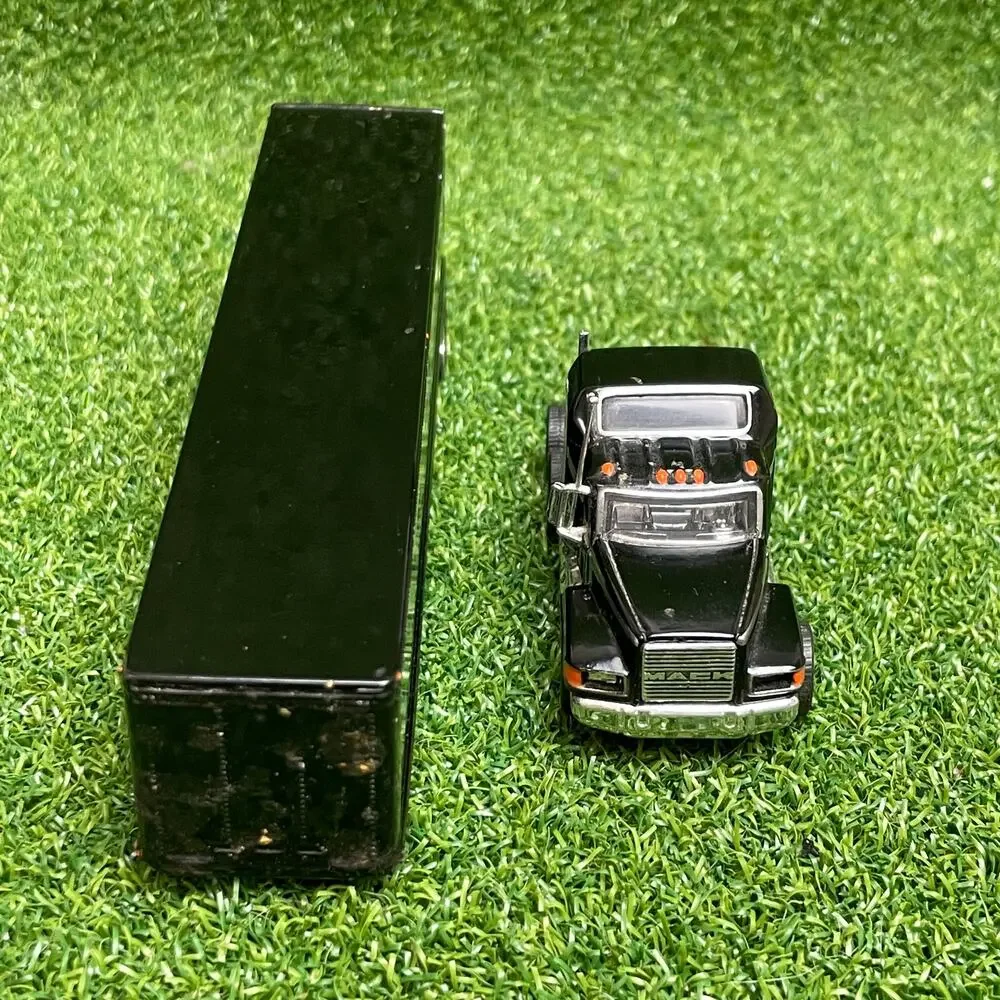 Vintage Matchbox Mack CH600 Black Diecast Tractor Trailer Toy